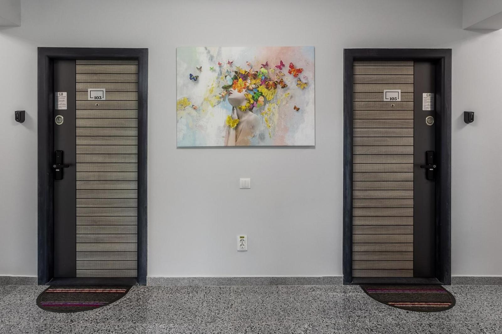 Otopeni Suites By Citybookings Eksteriør billede
